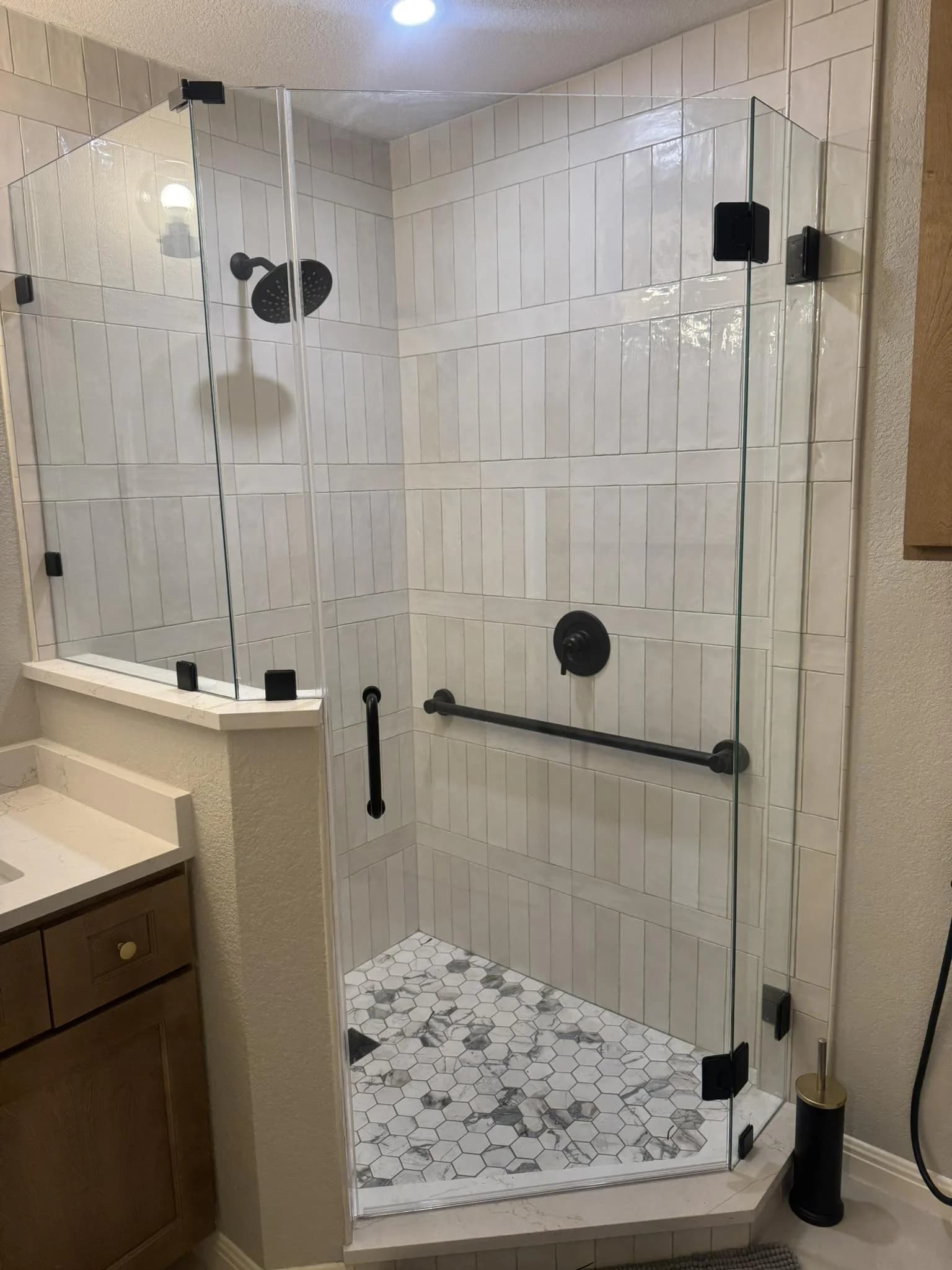 Neo-Angle Shower Doors professional service